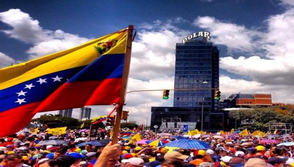 La crisis económica de Venezuela y el petropopulismo rentista